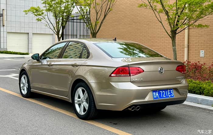 新到店 18年 大众 凌渡 280 舒适 个人一手车 实表5