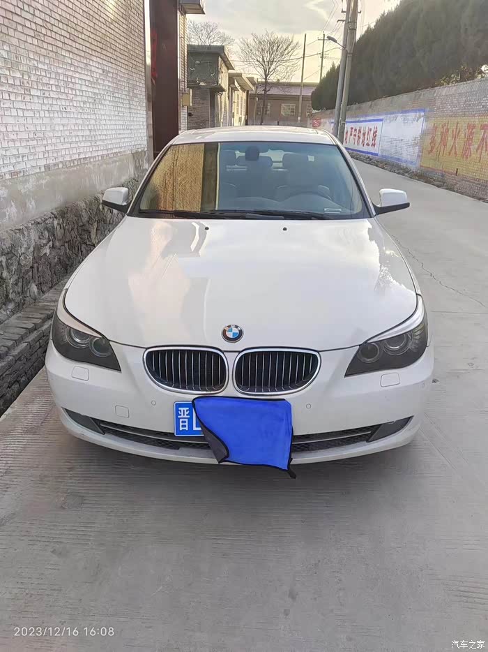 【图】宝马525 差几天09年,车况好 后排 后备箱空间大 舒服_宝马5系