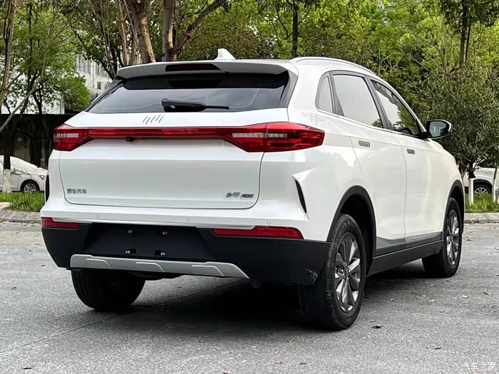 21年威马ex5精品车7万公里实表价格便宜598万