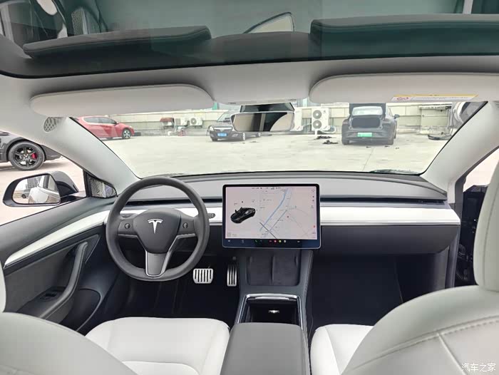 特斯拉 model 3 2021款 标准续航后驱升级版 21