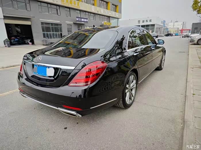 18款【奔驰s320l】一手户0出险查博士>700_525