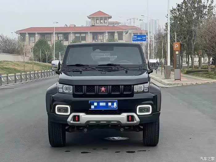 2020年bj40plus20t至尊版悬浮大屏液晶仪