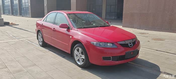 家用2009年5月份马自达6红色轿车一辆颜色特别正红一