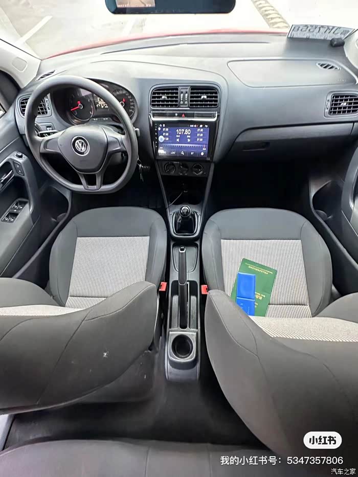 17年8月大众polo,手动1.4排量,超级省油,本地一手到