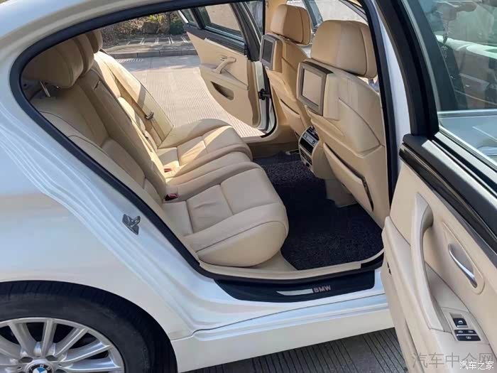 【图】2012年8月上牌宝马535豪华gt,公里数12左右,原版随_宝马5系论坛