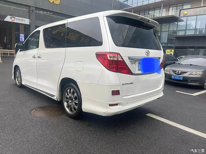 2011年丰田埃尔法11款24l豪华版首付3万表现8万多
