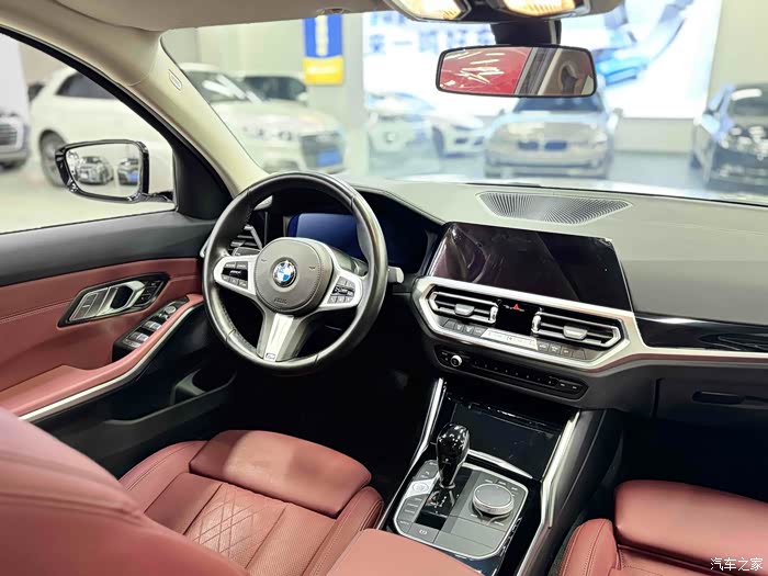 宝马3系 2021款 改款 320li m运动套装 实表一万