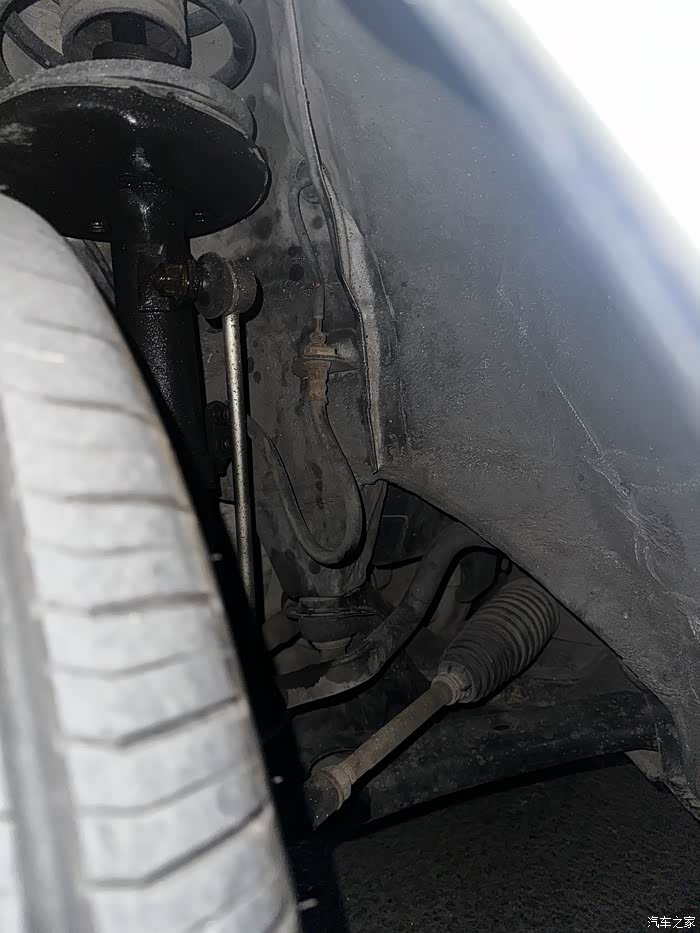 二代普锐斯 更换前减震