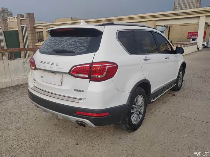 点击:>1|回复:>0哈弗h6论坛>17年个人一手自动挡高配1.