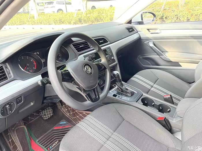 大众 凌渡 2017款 230tsi dsg风尚版 一手精品