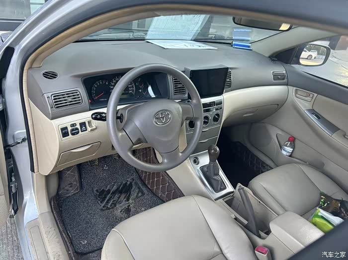 11年8月份手动挡花冠出售10万公里实表大屏导航倒车影