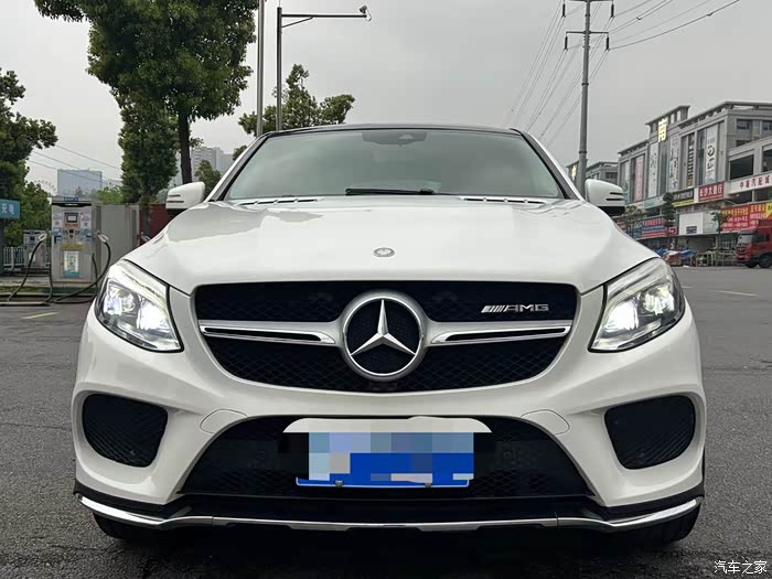 17年奔驰gle320纯进口越野轿跑,指导价格86.8那款