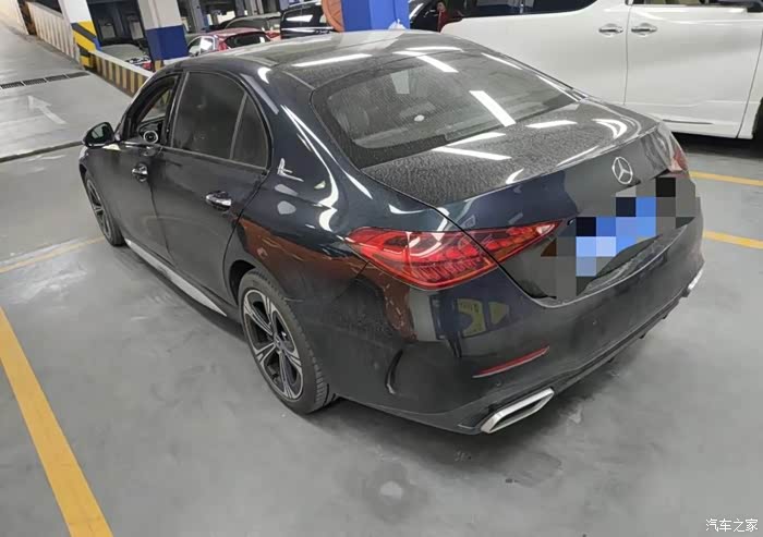 拿下21年22款奔驰c260l皓夜版高配车况原版原漆