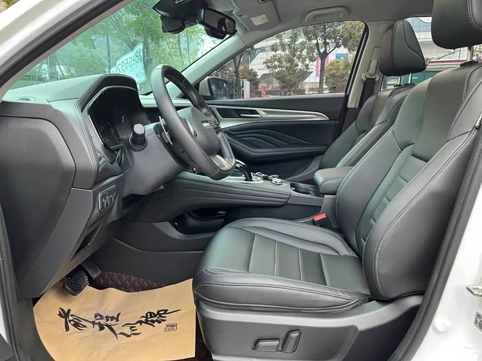 新到店2019年上牌哈弗f7自动挡20t高配一手车7万