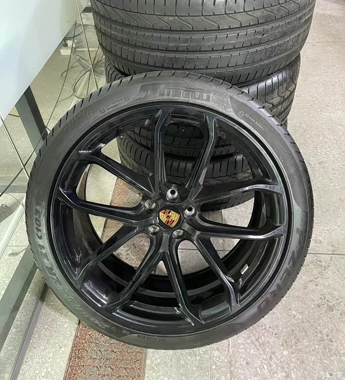 保时捷macan花瓣轮毂21寸感兴趣的来