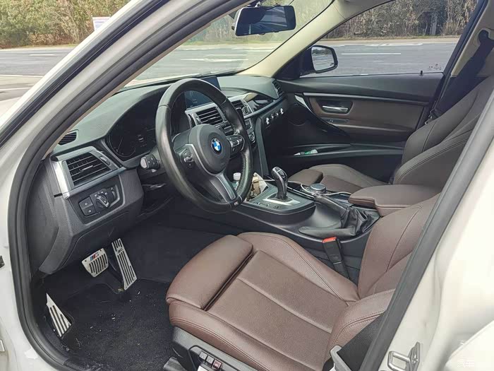 宝马3系2018款320li领先型m运动套装行驶8