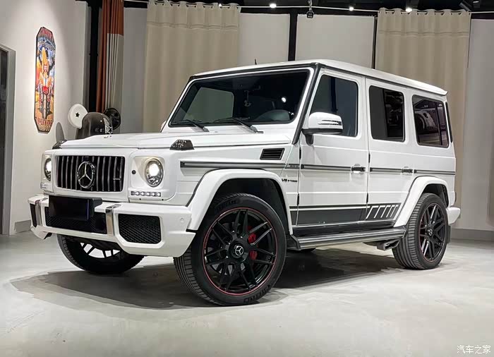 16年奔驰g6355tv8带ak排气