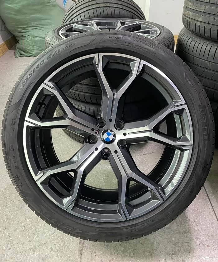 宝马x521寸轮毂轮胎寻找有缘人