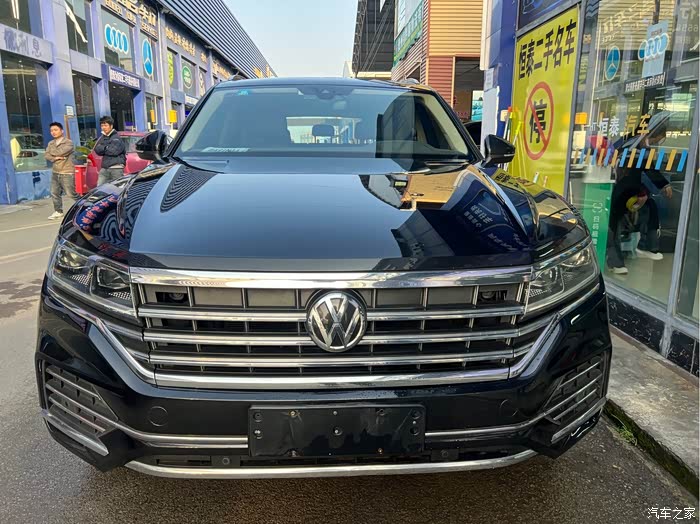 出19年大众途锐20t