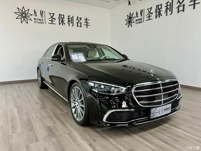 奔驰s级 2022款 改款 s 400 l 豪华型 5.5万