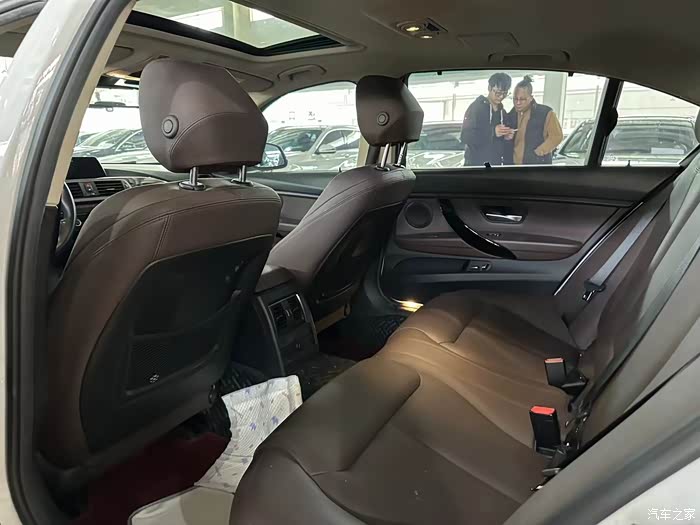 17年宝马320li时尚