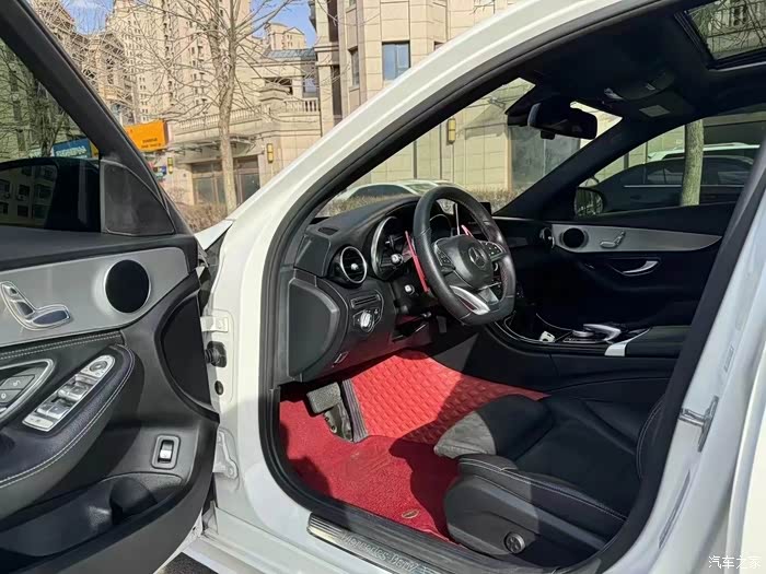 【图】最新到店 奔驰c200运动,17年上户,9万多公里,原版两件_奔驰cla