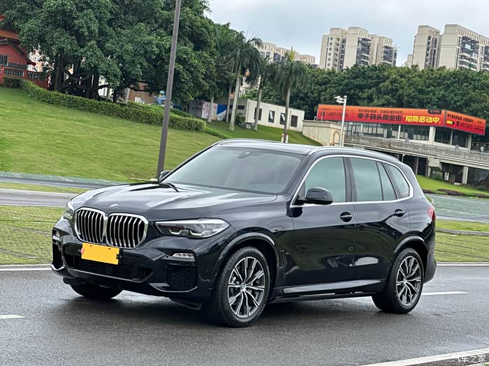 出售宝马x5(进口)21款30im运动套装,20年10月上牌