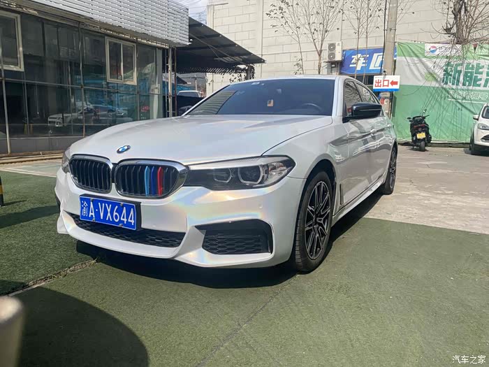 宝马5系 2019款 525li m运动套装 19.9个喜欢