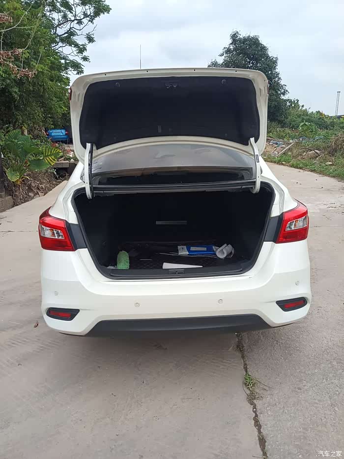 轩逸经典2021款豪华版四年驾乘体验总结