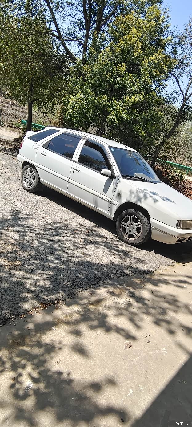 车主实拍这个08年底的富康值得入手吗今天在国道上试了
