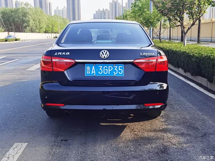 出售18年大众朗逸