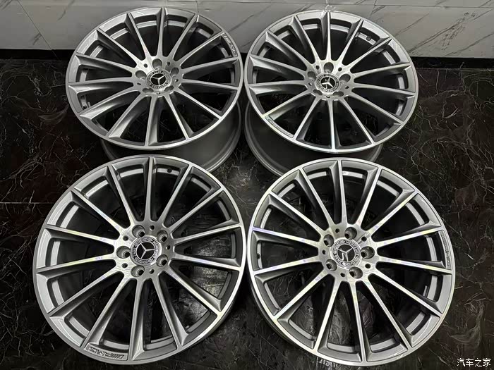 刚刚拆车来的原厂正品奔驰s450轮毂20寸经典百搭好看