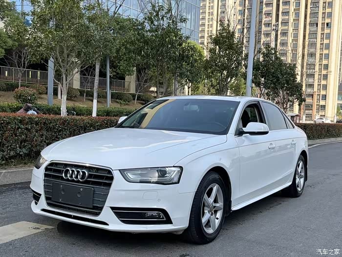 奥迪a4l 35tfsi 自动标准型 车况原