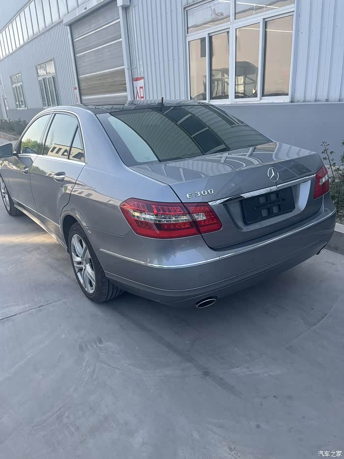 10年奔驰e300 纯进口3.0 最高配.同年限全国之最,无