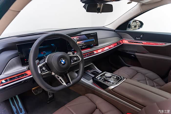 宝马7系 2023款 740li 领先型 m运动套装 5千公