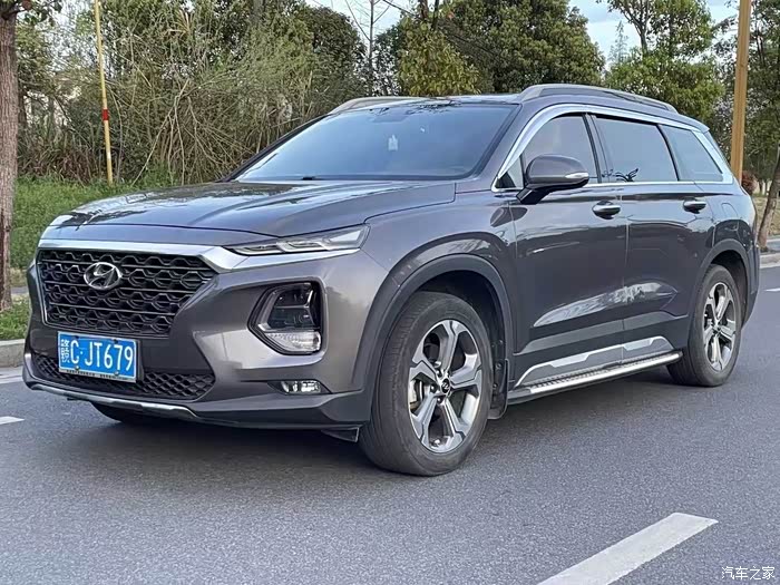 现代胜达2019款380tgdigls自动两驱豪