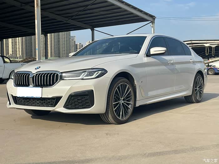 出售22年宝马530li领先m运动套