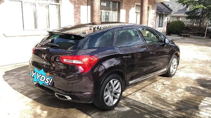 出14年2月次顶配豪华版ds5