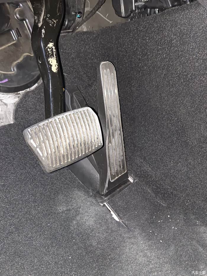 昂科威plus风琴油门踏板改装