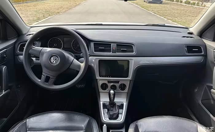 精品14年大众朗逸自动14t高配精品三件喷漆天窗真