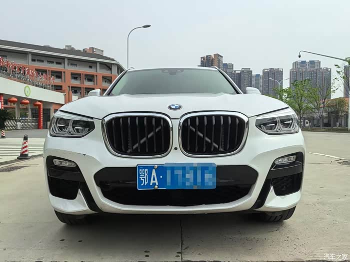 出售20宝马x328im领先运动套高功率行驶5万多公