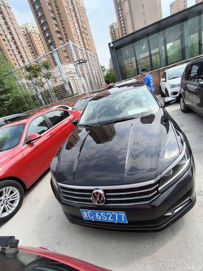 8 大众帕萨特 1.4t 安全行驶6.2w 特价批