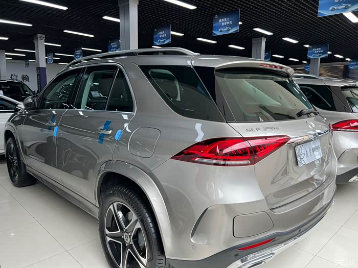 奔驰gle新能源2022款gle350e4mati