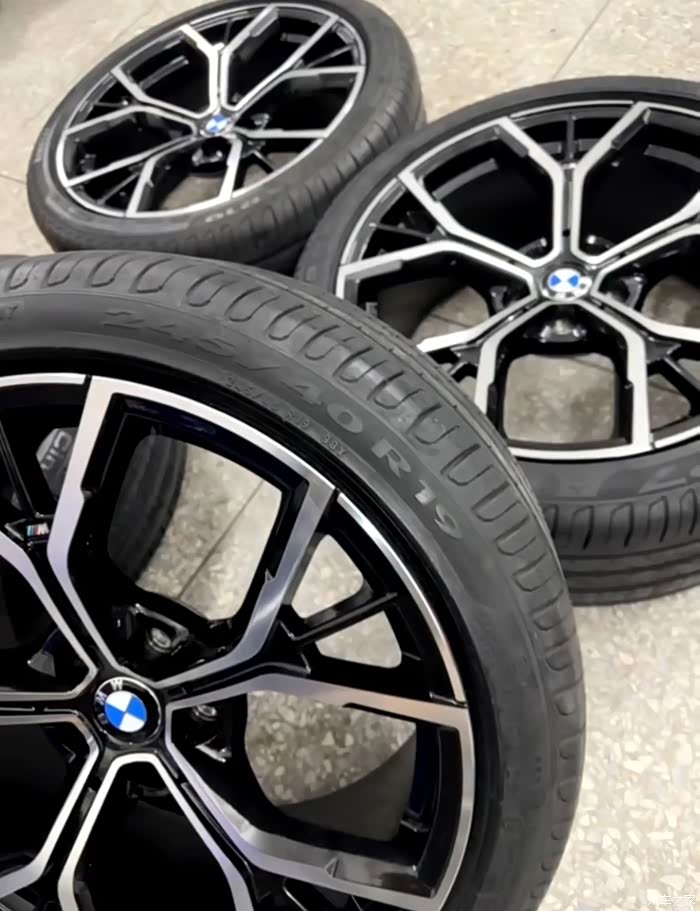 19寸宝马5系530花瓣轮毂原厂拆车轮毂带轮胎一套适