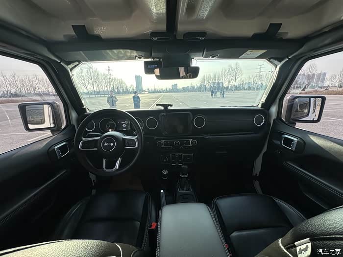 jeep牧马人纯进口2021款20t80周年纪念