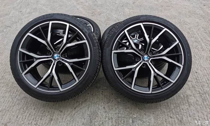19寸宝马5系530轮毂轮胎一套喜欢的看过来