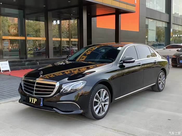 出19年奔驰e300l豪华版个人一手车实表66万公里
