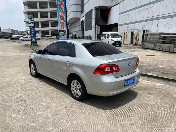 11年8月,大众宝来,1.6自波,无事故无泡水,车精品,全款