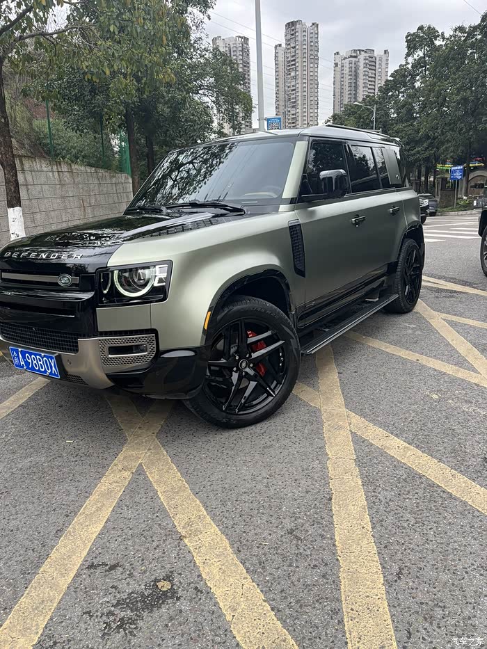 点击:>1|回复:>0路虎卫士论坛>出售5支卫土22寸锻造轮毂配倍耐力轮胎