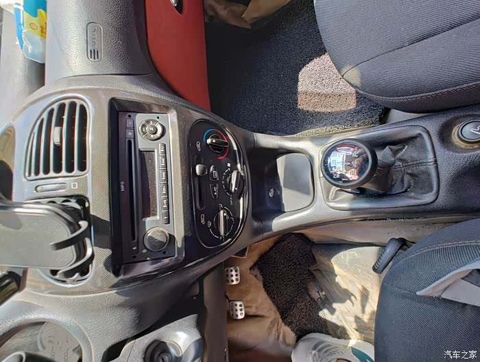 09年3月雪铁龙c2高配16mt8888带走一手